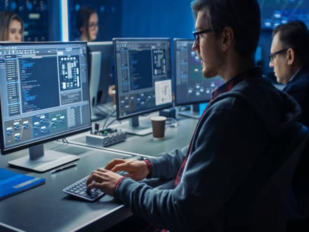 3-Common-Pitfalls-To-Avoid-When-Developing-An-App-Using-AI-1